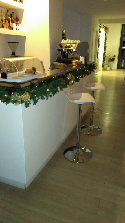 Hotel Lydia Alassio Bagian luar foto